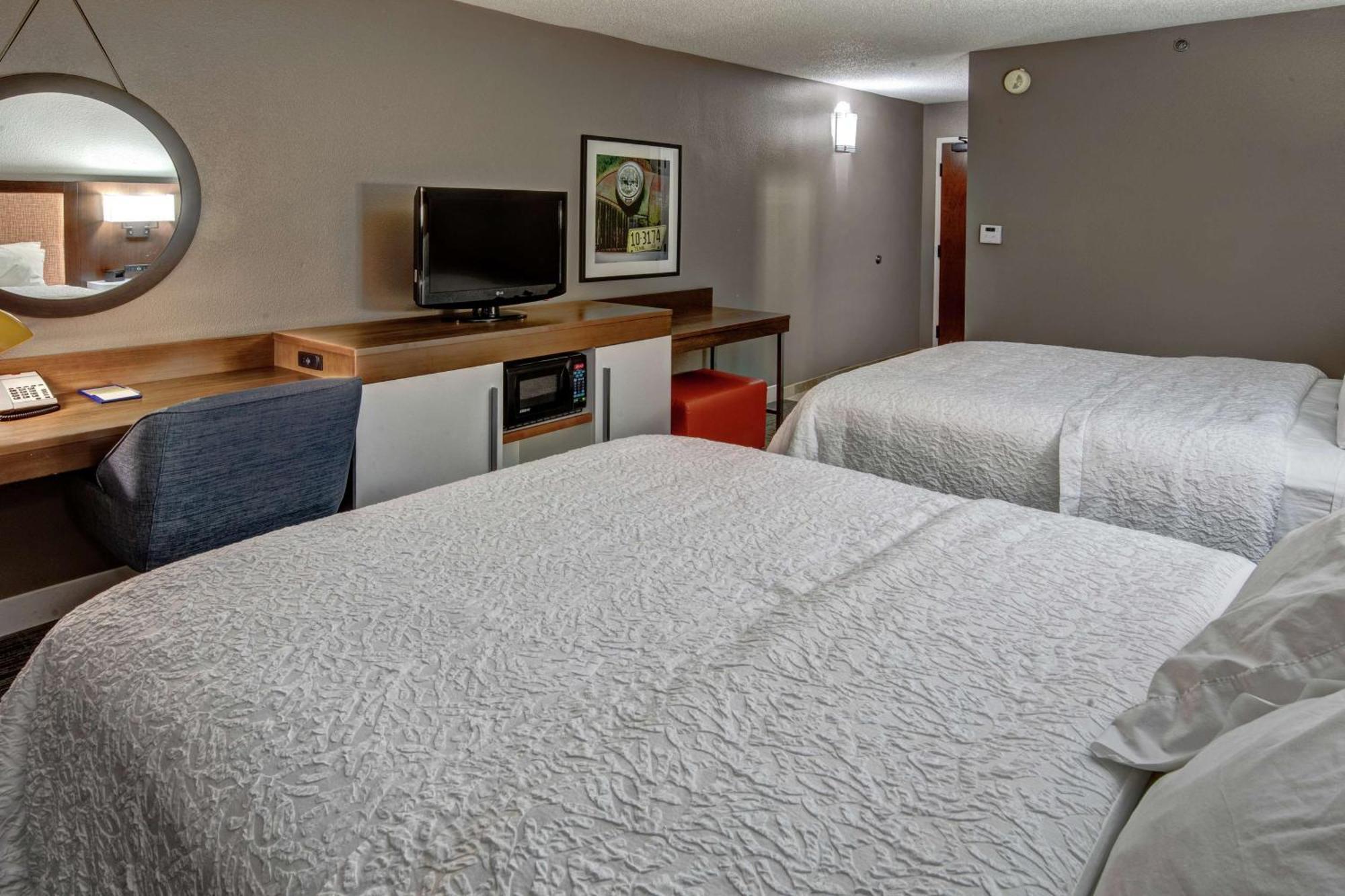Hampton Inn Tullahoma Экстерьер фото