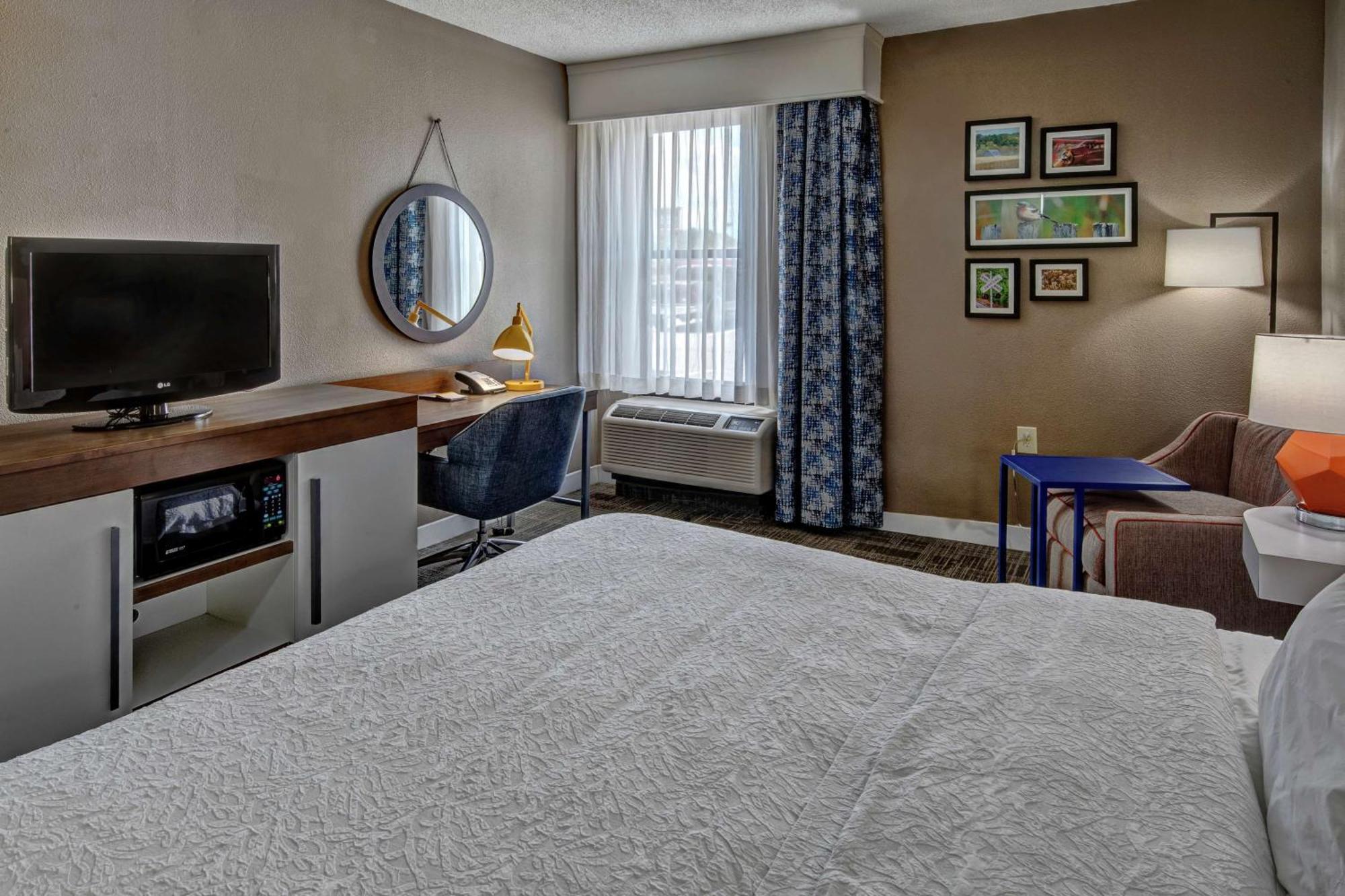 Hampton Inn Tullahoma Экстерьер фото